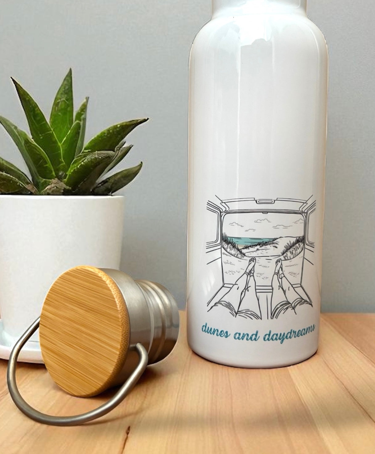 Dunes And Daydreams Water Bottle Flask 500ml – Vanlife Line Art Beach Scene