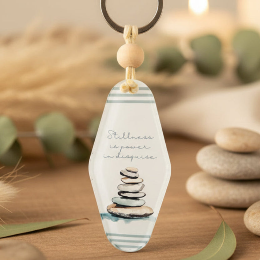 Stillness Is Power in Disguise Keyring – Retro Motel Style Boho Keychain with Stacking Stones Design, Mindfulness Gift for Free Spirits